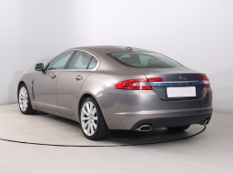 Jaguar XF 2010