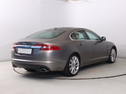Jaguar XF 2010
