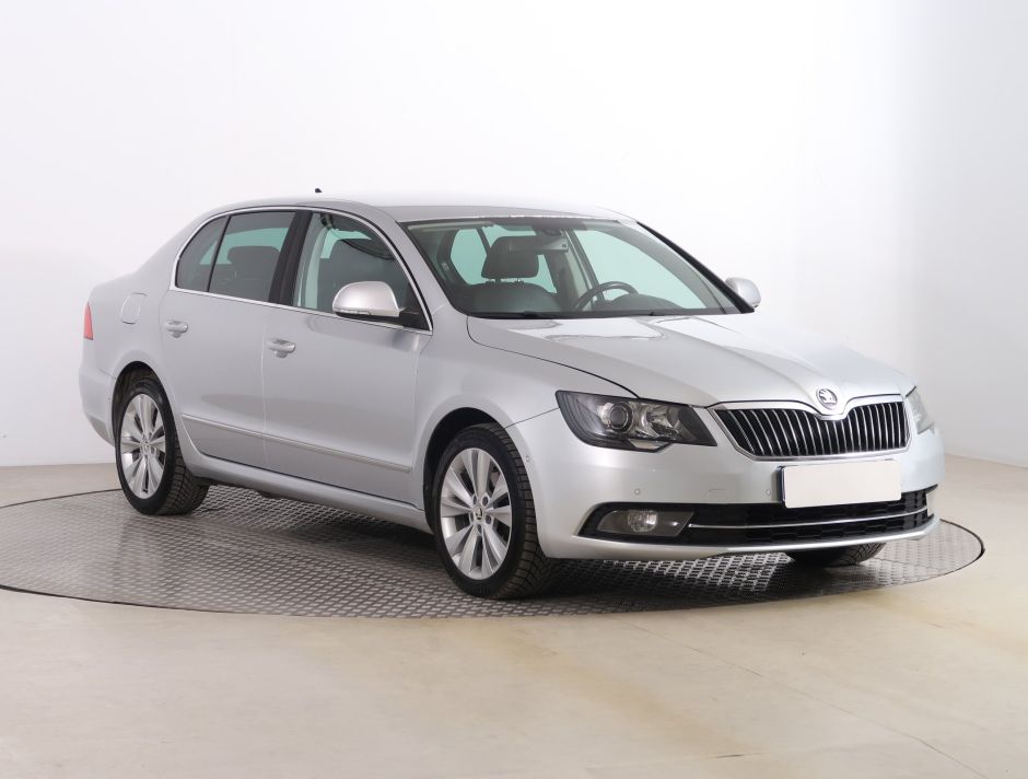 Skoda Superb - 2014