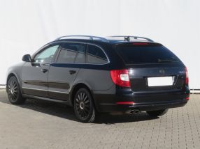 Skoda Superb - 2011