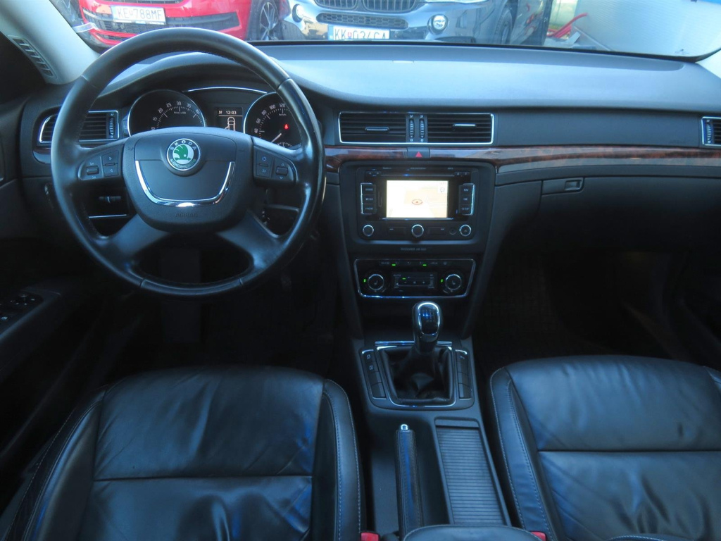 Škoda Superb