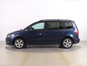 Volkswagen Touran - 2012