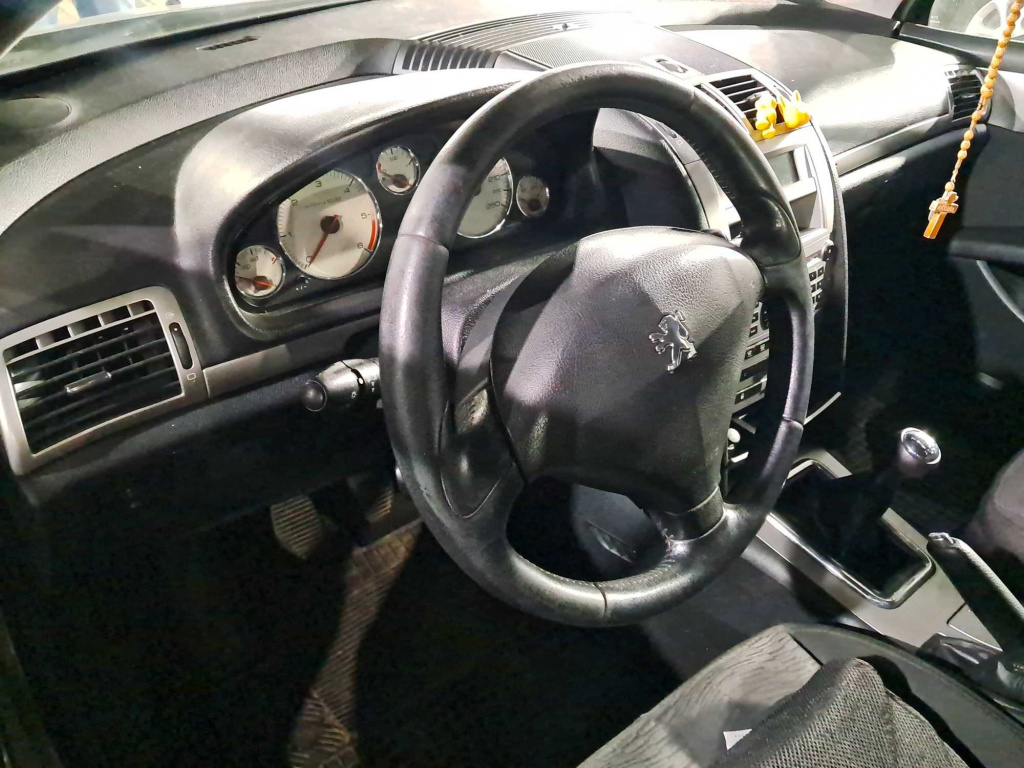 Peugeot 407