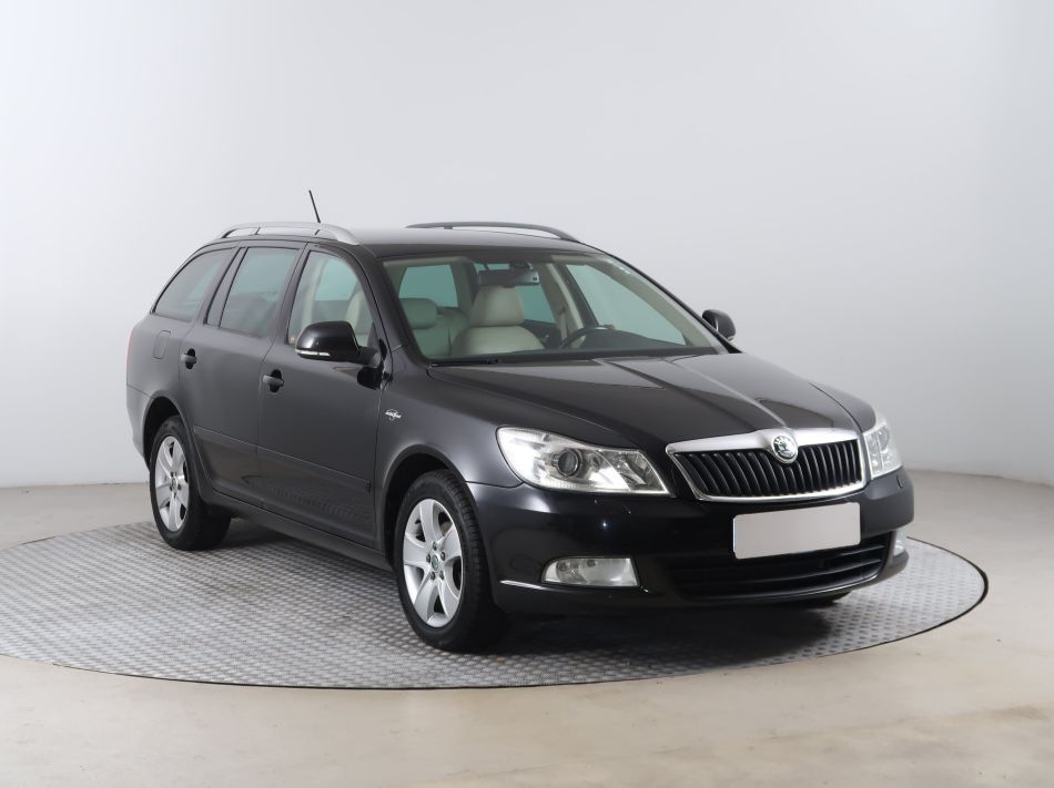 Skoda Octavia - 2011