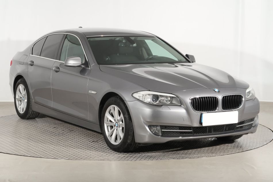BMW 5 - 2011