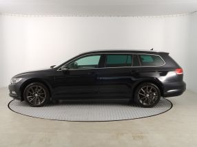 Volkswagen Passat - 2015