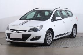 Opel Astra - 2013