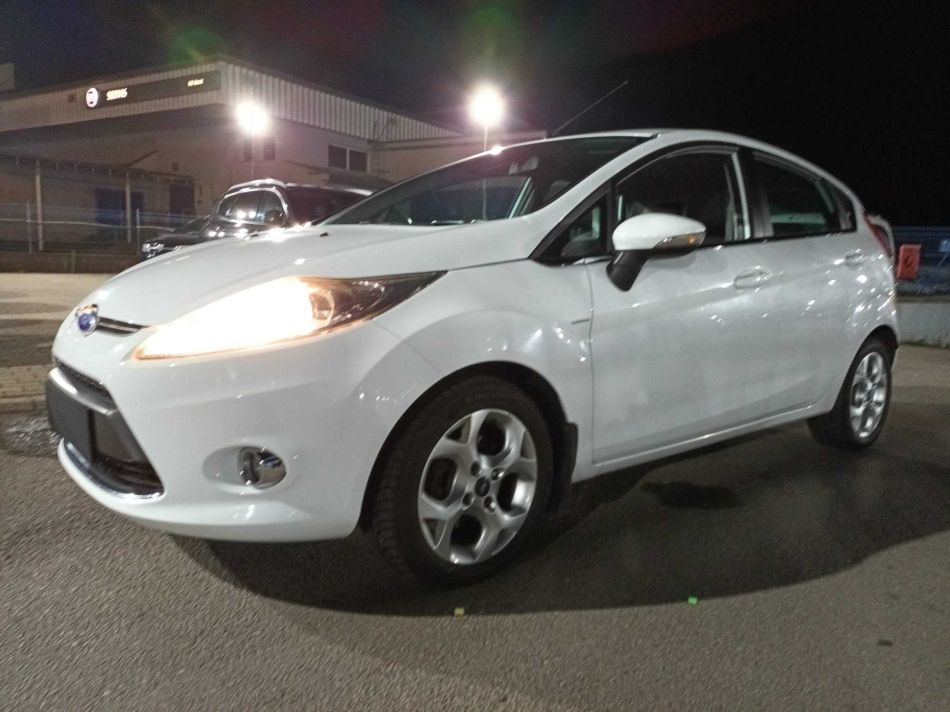 Ford Fiesta - 2009