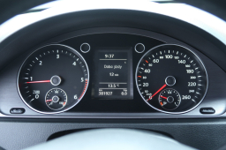 Volkswagen Passat 2013