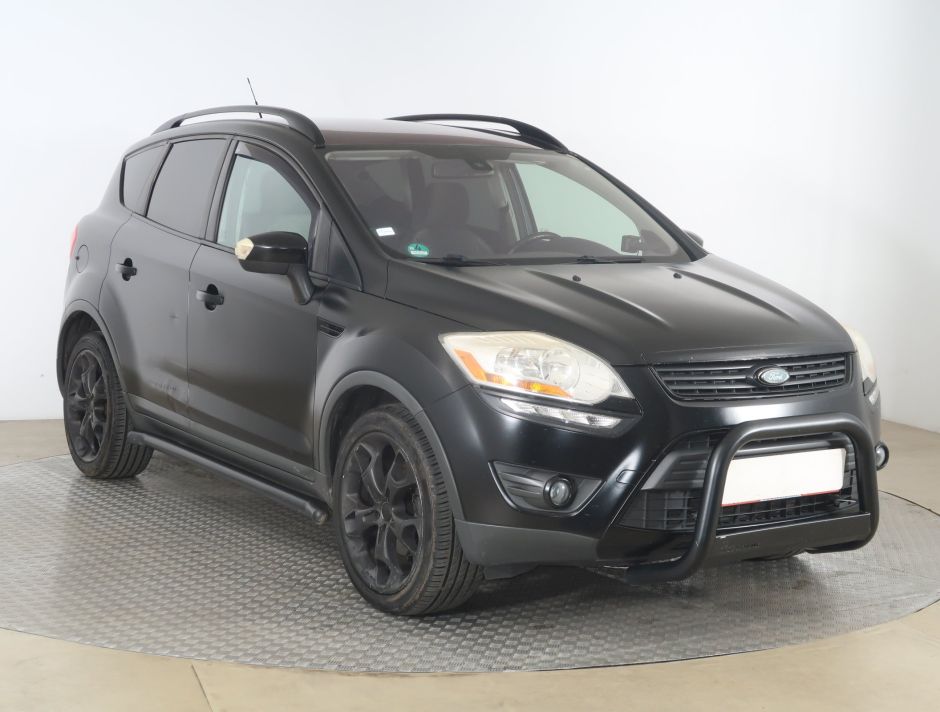 Ford Kuga - 2011
