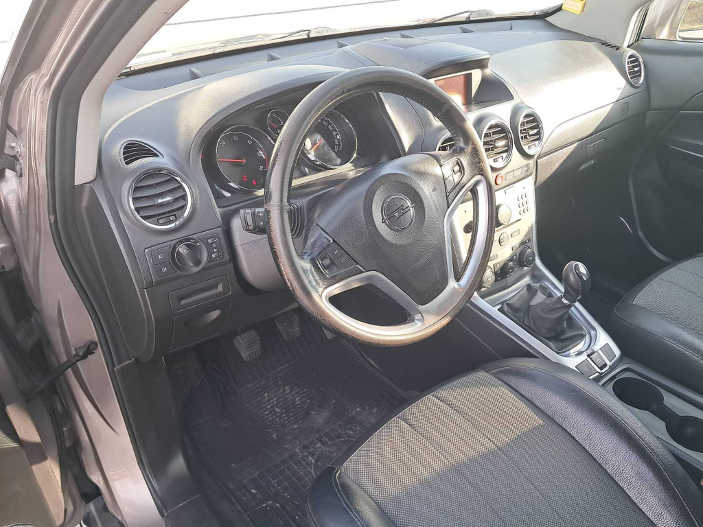 Opel Antara