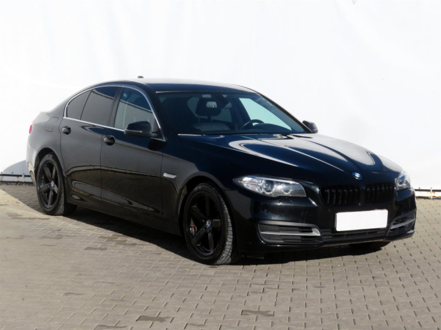 BMW 5 2015