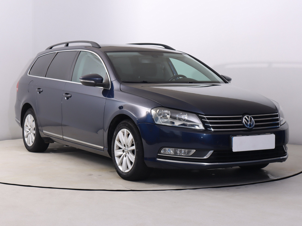 Volkswagen Passat, 2012