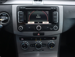 Volkswagen Passat 2012