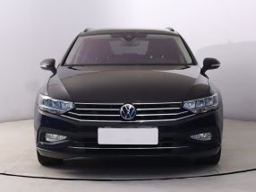 Volkswagen Passat - 2021
