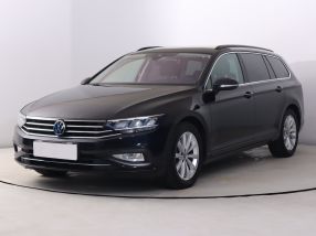Volkswagen Passat - 2021