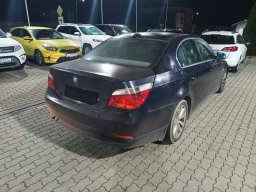 BMW 5 2004