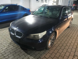 BMW 5 2004