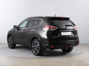 Nissan X-Trail - 2016