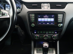 Škoda Octavia Scout 2014