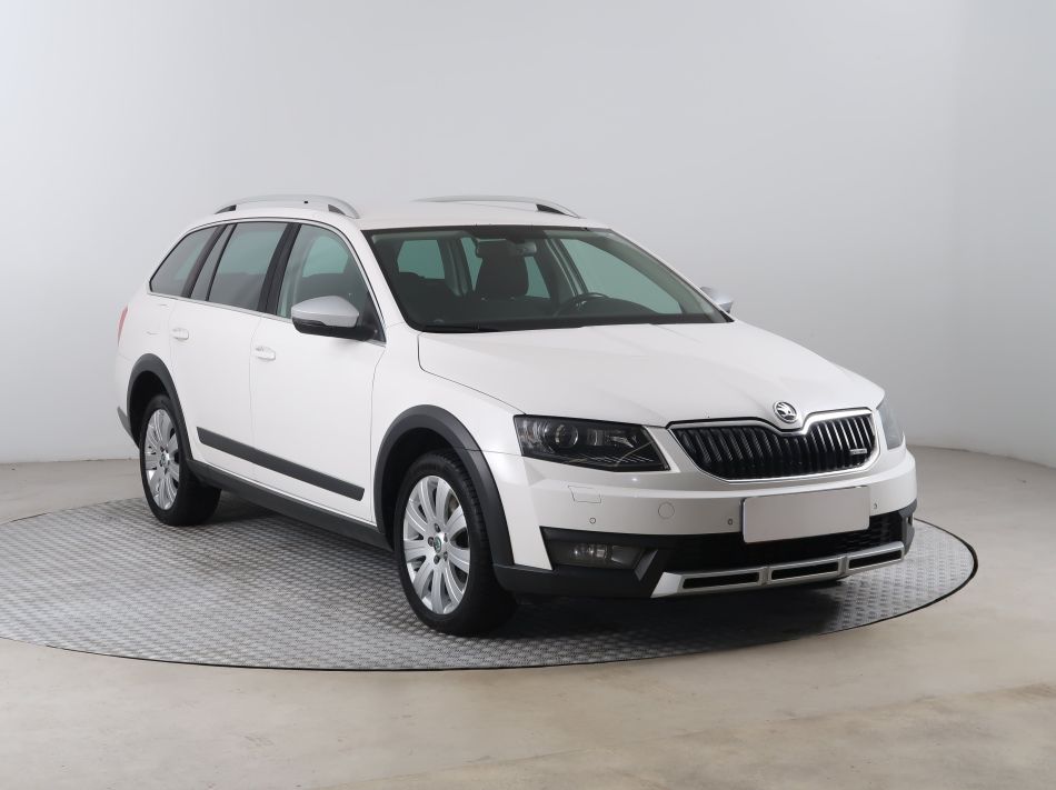 Skoda Octavia Scout - 2014