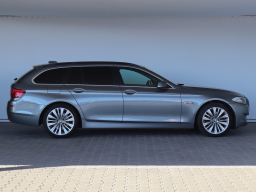 BMW 5 2011