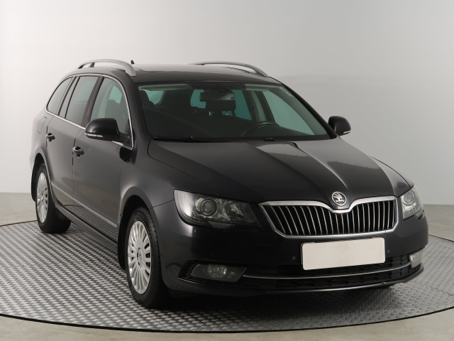 Škoda Superb 2014
