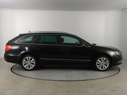 Škoda Superb 2014