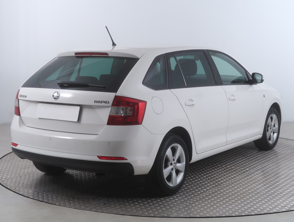 Škoda Rapid