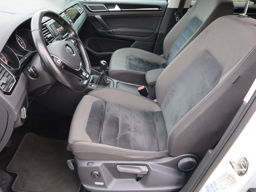 Volkswagen Golf Sportsvan