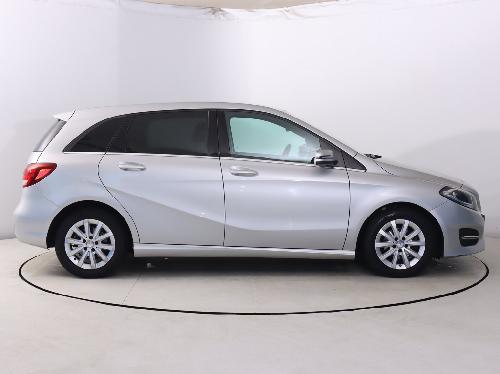 Mercedes-Benz B