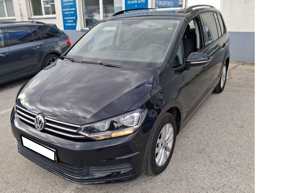 Volkswagen Touran - 2016