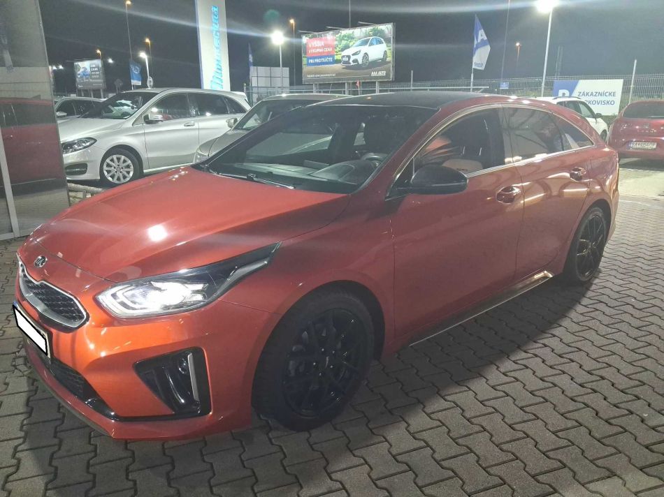 Kia ProCeed - 2021