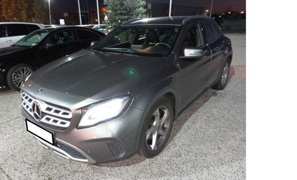 Mercedes-Benz GLA - 2018