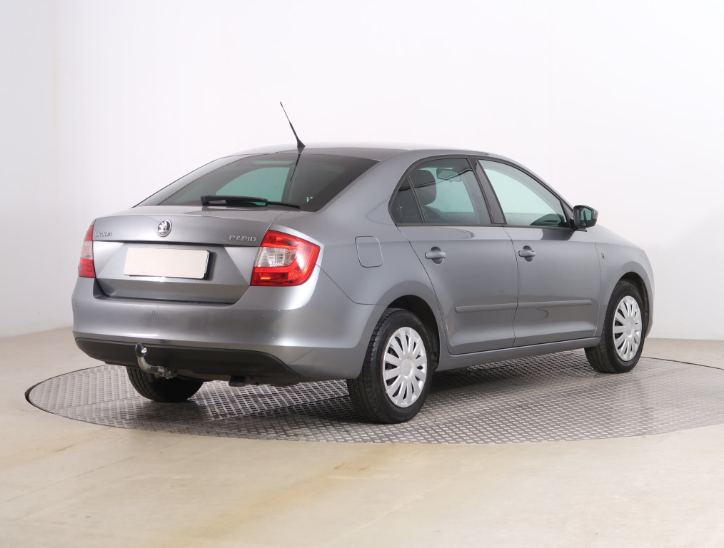 Škoda Rapid