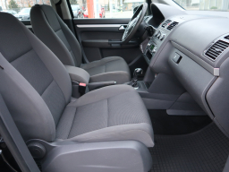 Volkswagen Touran 2012