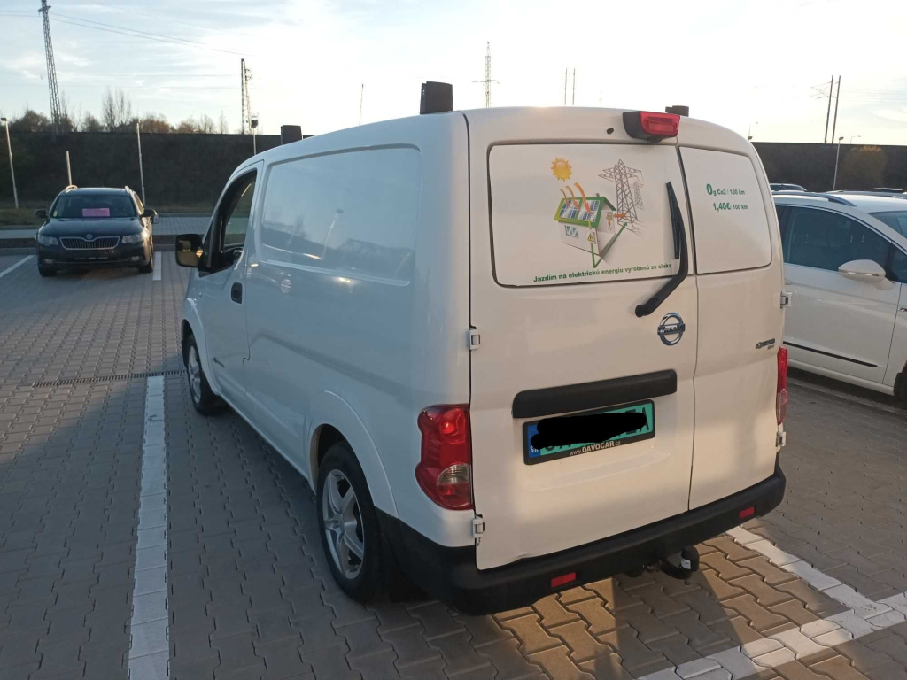 Nissan e-NV200