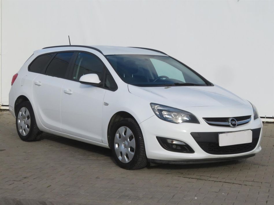 Opel Astra - 2014