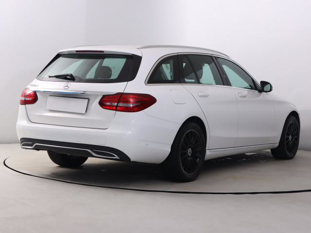 Mercedes-Benz C 200 d