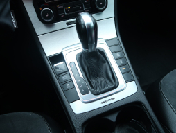 Volkswagen Passat 2011