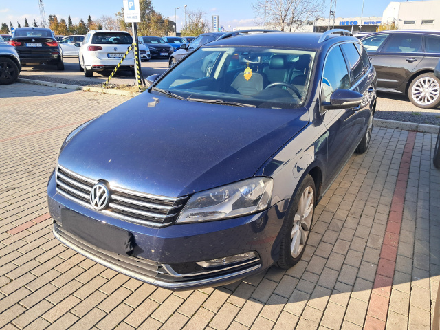 Volkswagen Passat 2011