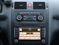 Volkswagen Touran 2011