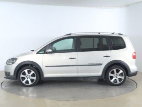 Volkswagen Touran - 2011
