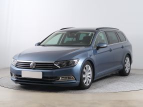 Volkswagen Passat - 2015