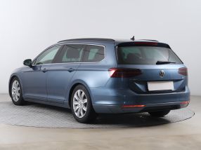 Volkswagen Passat - 2015