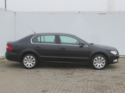 Škoda Superb 2008
