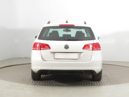 Volkswagen Passat 2011