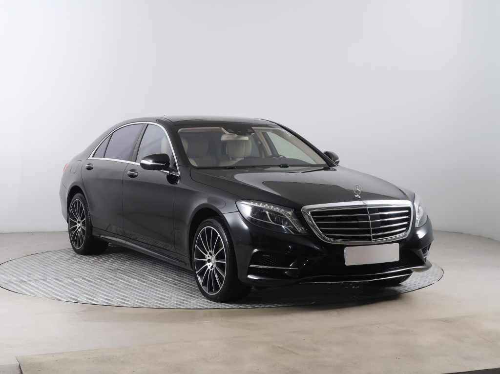 Mercedes-Benz S