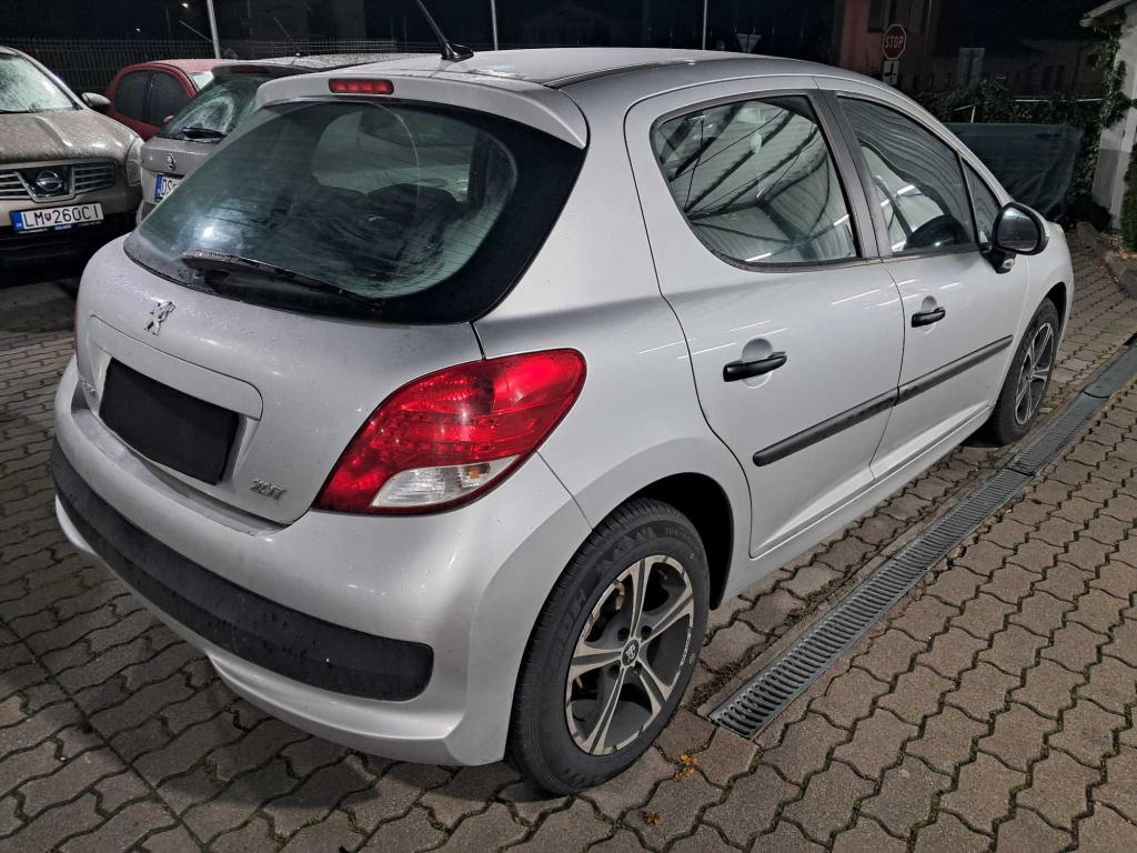 Peugeot 207