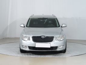 Skoda Superb - 2011